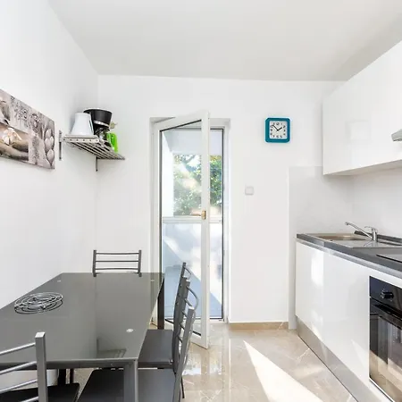 Murenc Apartment