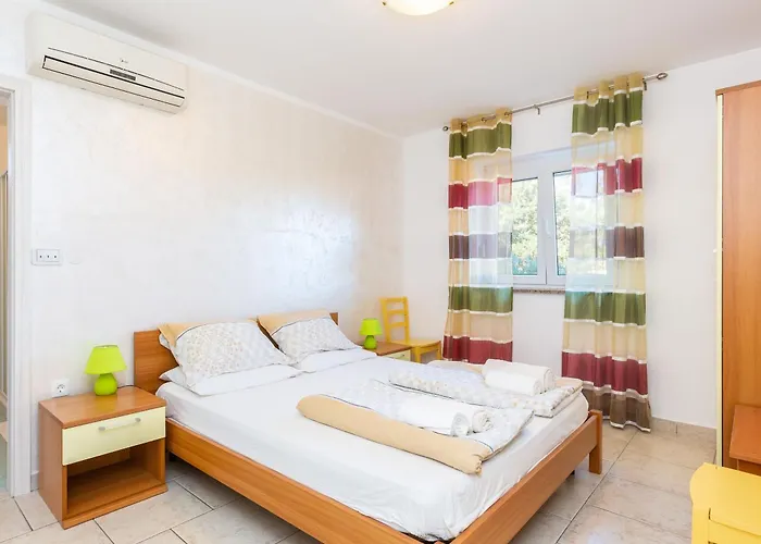Murenc Apartment *